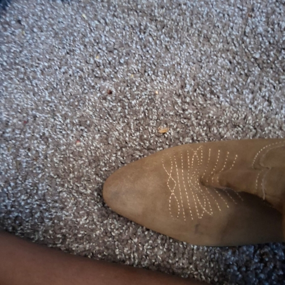 Reba Tan Heeled Cowboy Boots - Picture 5 of 8